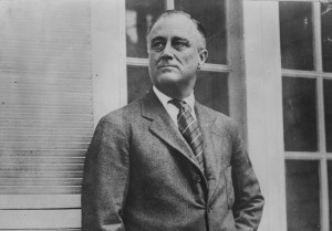 Franklin D. Roosevelt im Jahr 1930 als Gouverneur von New York, By Unknown or not provided (U.S. National Archives and Records Administration) [Public domain], via Wikimedia Commons
