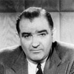 Joseph McCarthy (1954). By United Press (Library of Congress) [Public domain], via Wikimedia Commons