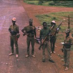 Kontrollposten der PAIGC in Guinea-Bissau nach der Erklärung der Unabhängigkeit im Jahre 1974. By User:João Carvalho (Own work) [Public domain], via Wikimedia Commons
