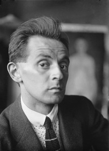 Egon Schiele (undatiert). By unattributed (Dorotheum) [Public domain], via Wikimedia Commons