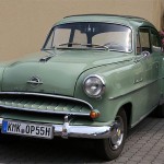 Opel Olympia Rekord (1953–1957). [CC-BY-SA-3.0], via Wikimedia Commons