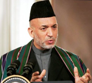 Hamid Karzai im Weißen Haus. By Paul Morse (The White House) [Public domain], via Wikimedia Commons