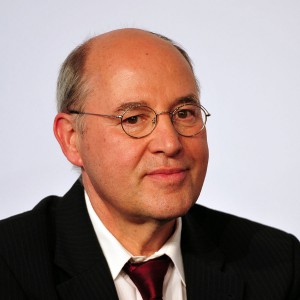 Gregor Gysi (2013). Ralf Roletschek [GFDL or CC BY 3.0], via Wikimedia Commons