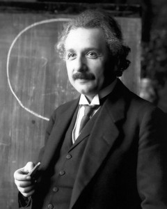 Albert Einstein, 1921, Fotografie von Ferdinand Schmutzer. Ferdinand Schmutzer [Public domain], via Wikimedia Commons