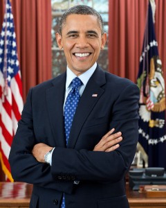 Barack Obama (offizielles Porträtfoto, 2012) . By Official White House Photo by Pete Souza (P120612PS-0463 (direct link)) [Public domain], via Wikimedia Commons