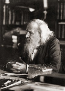 Dmitri Iwanowitsch Mendelejew (Fotografie 1897), By -.Serge Lachinov at ru.wikipedia [Public domain], from Wikimedia Commons
