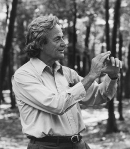 Richard Feynman im Jahr 1984. By Copyright Tamiko Thiel 1984 (OTRS communication from photographer) [CC BY-SA 3.0], via Wikimedia Commons