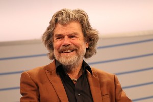 Reinhold Messner auf der Frankfurter Buchmesse 2017 - Ptolusque [CC BY-SA 4.0], via Wikimedia Commons