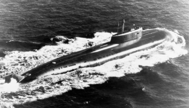 12. August 2000: Atom-U-Boot »Kursk« geht mit 118 Mann unter