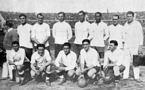 Weltmeistermannschaft 1930, Uruguay - Los Sports [Public domain]